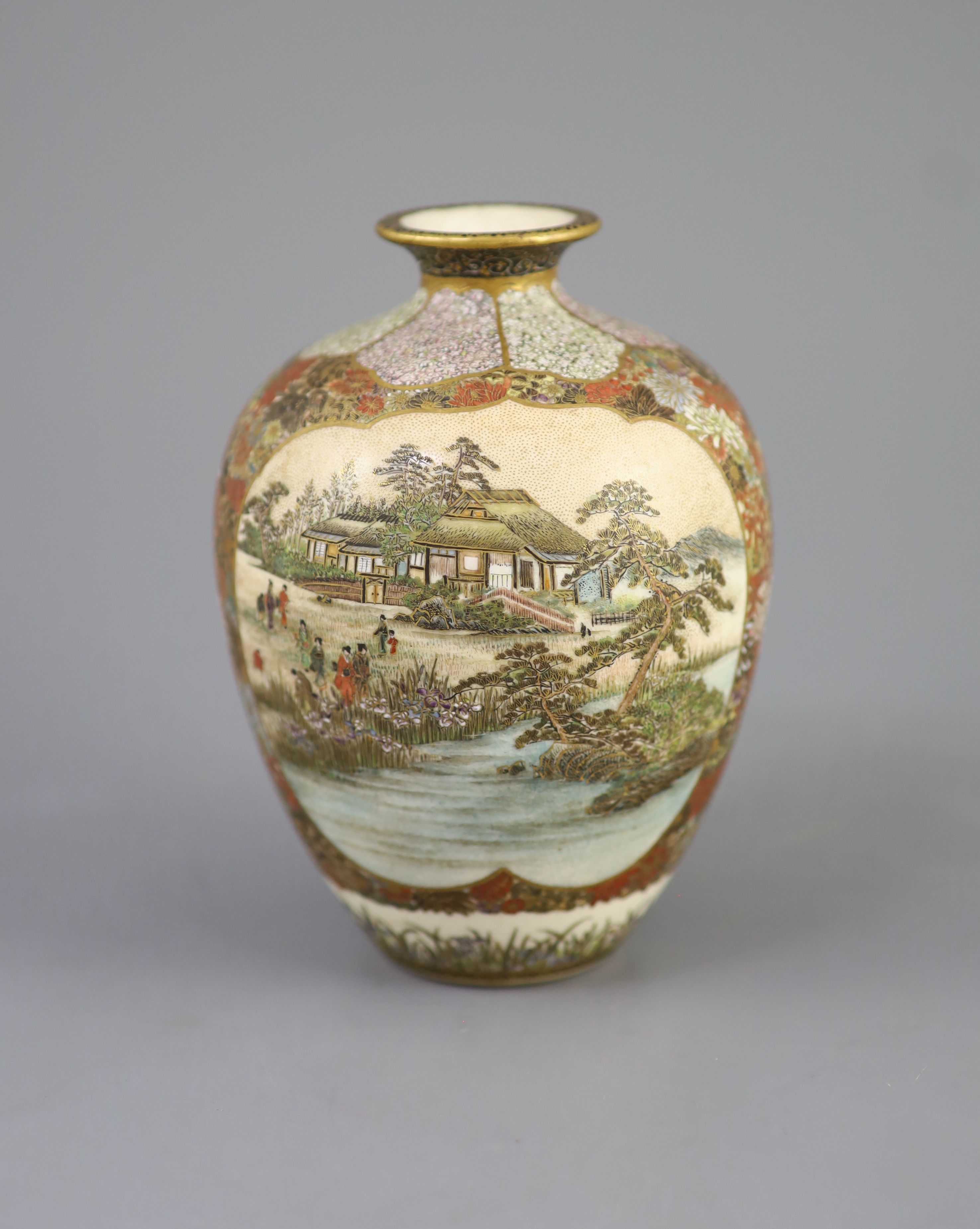 A fine Japanese Satsuma vase, Meiji period, 13cm high